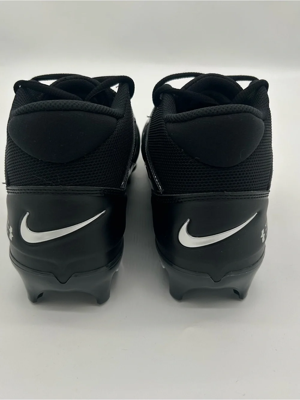 Nike Men's Black and White Alpha Football Cleats